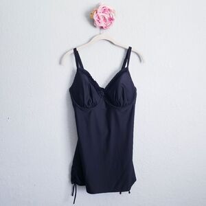 Smart & Sexy Black Swim Tank 38D